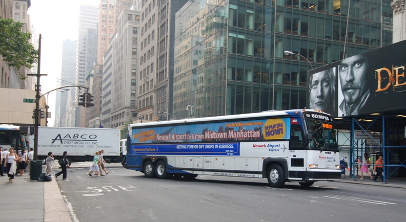 Olympia Trails MCI 4301 @ 42 St &amp; 5 Av. Photo taken by Brian Weinberg, 6/29/2006.