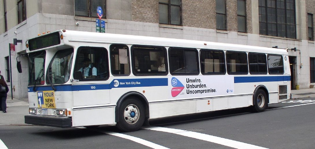 NYCT Orion V 190 @ Lower Manhattan (M1).