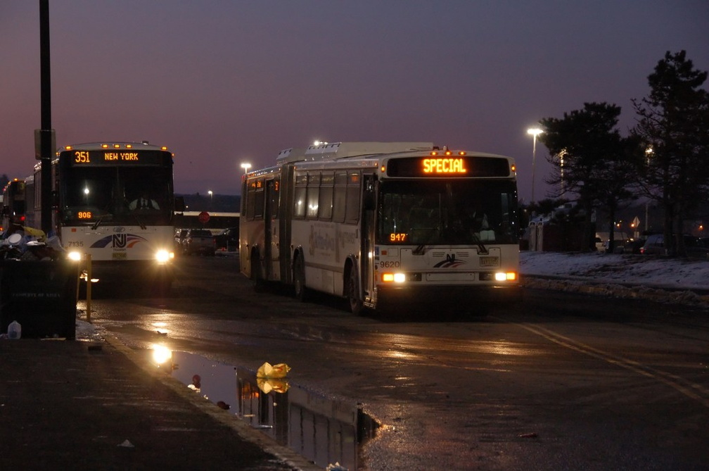 NJT MCI 7135 and NJT 9620 @ Giants Stadium