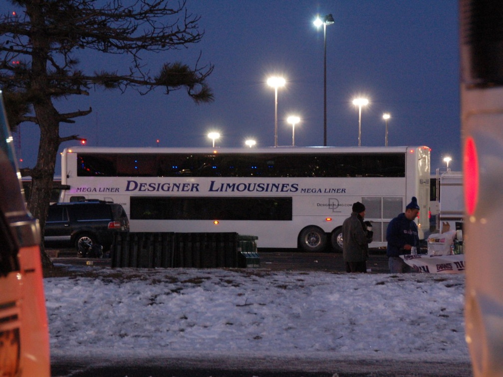 Designer Limousines MEGA LINER double decker @ Giants Stadium