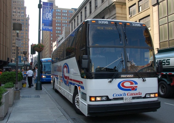 CoachUSA Trentway-Wagar 3398 @ Penn Station