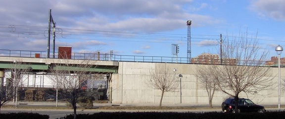 The elevated structure. Photo by Brian Weinberg, 01/23/2003.