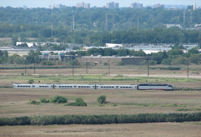 NJ Transit PL42AC @ Kingsland (Main Line). Photo taken by Brian Weinberg, 9/9/2007.