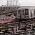 R-40 @ Queensboro Plaza (N). Photo by Brian Weinberg, 01/09/2003.