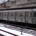 R-68 5078 @ Bay Parkway (W-Sea Beach). Photo taken by Brian Weinberg, 02/15/2003. (127kb)