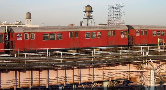 R-36ML 9543 @ Queensboro Plaza (7). Photo taken by Brian Weinberg, 04/15/2003.