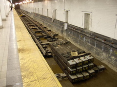 Southbound &quot;express&quot; trackway, soon to be the northbound track. Photo by Brian Weinberg, 11/27/2002. (89k)