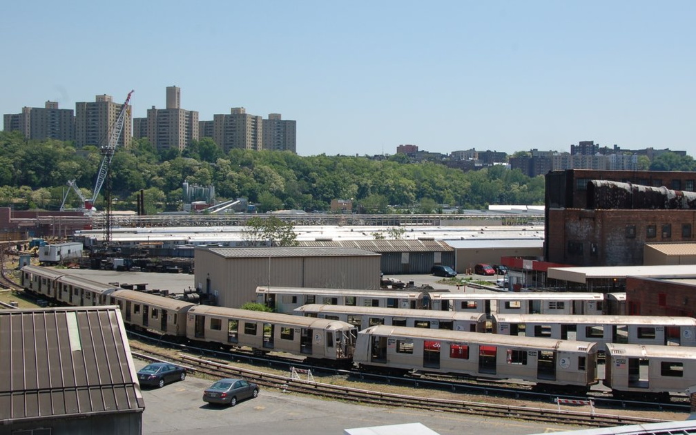 the dead line @ 207 Street Yard