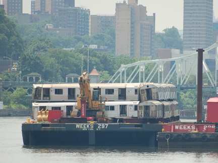 Barge of death @ 207 Street Yard