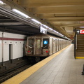 R-40 4330 @ 207 St (A)