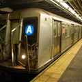 R-40 4305 @ 168 St (A)