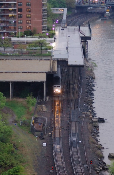 Metro-North Railroad P32AC-DM 217 @ Marble Hill (Hudson Line). - Metro-North Railroad P32AC-DM 217 @ Marble Hill (Hudson Line). DSC_7512ra_800Xf.jpg
