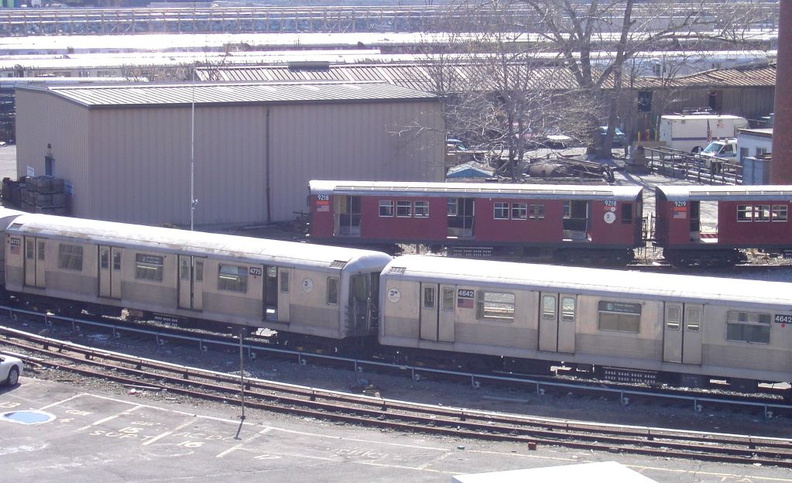 R-33ML 9218 and R-42 4775 & 4642 @ 207 St Yard. Photo taken by Brian Weinberg, 3/23/2003. PDRM2924.jpg