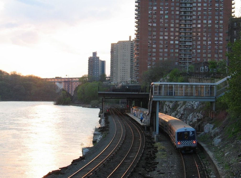 MNR M-3 @ Marble Hill (Hudson Line). Photo taken by Brian Weinberg, 4/27/2004.