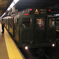 R-1 100 @ 125 St (A). Photo taken by Brian Weinberg, 8/22/2004.