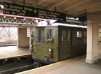 Lo-V 5443 @ Parkchester (fan trip). Photo taken by Brian Weinberg, 12/19/2004.