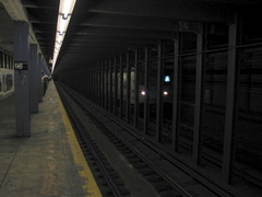 R-44 @ 96 St (A) SB. Photo taken by Brian Weinberg, 07/30/2003.