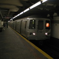 R-46 @ 23 St (F) NB. Photo taken by Brian Weinberg, 07/30/2003.