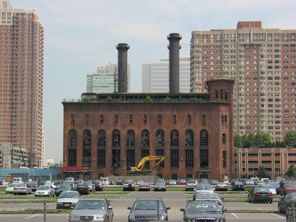 H&amp;M Power House in Jersey City. Photo taken by Brian Weinberg, 07/30/2003.