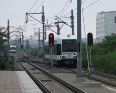 NJT 2025A @ Marin Boulevard (HBLR). Photo taken by Brian Weinberg, 7/17/2005.