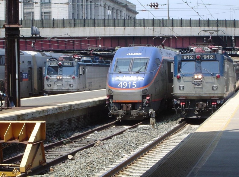 Amtrak AEM-7 905 & 912 / MARC HHP-8 4915 @ Baltimore Penn Station. Photo taken by David Lung, June 2005. 051_51a.jpg