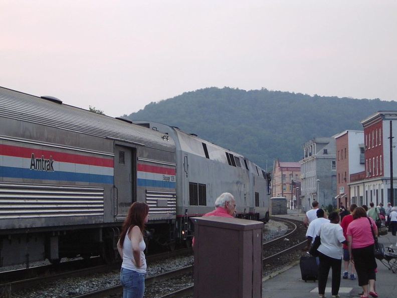 Amtrak P42DC 134 &amp; Baggage 1206 @ Cumberland, MD (Capitol Limited). Photo taken by David Lung, June 2005.