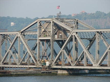 The middle (swing) span of the Spuyten Duyvil swing bridge. Photo taken by Brian Weinberg, 8/2/2005.