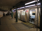 R-142 6656 @ South Ferry (2) [G.O. had only 2 and 5 trains stopping at South Ferry]. Photo taken by Brian Weinberg, 9/11/2005.