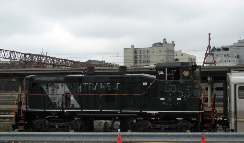 NJT SW1500 503 @ Hoboken Terminal. Photo taken by Brian Weinberg, 9/14/2005.