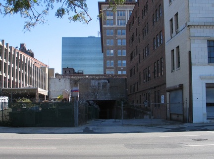 Portal of the abandoned Cedar Street Subway portion of the Newark City Subway. Photo taken by Brian Weinberg, 9/18/2005.