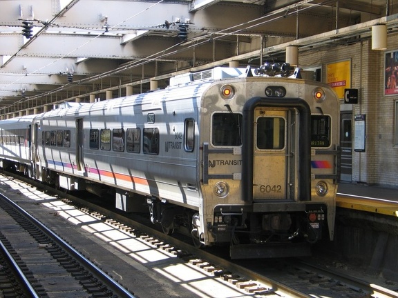 NJT Comet V Cab 6042 @ Newark Penn Station (Track 5 - Raritan Valley Line train). Photo taken by Brian Weinberg, 9/18/2005.