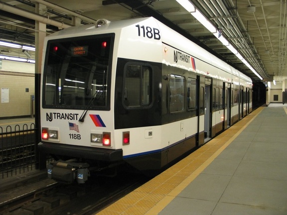 NJT NCS LRV 118B @ Washington Street. LRV is on the outbound track. Photo taken by Brian Weinberg, 9/18/2005.