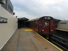 R-36WF 9610 @ 45 Rd - Court House Sq (7). Photo taken by Brian Weinberg, 8/4/2003.