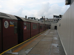 R-33WF 9320 @ 45 Rd - Court House Sq (7). Photo taken by Brian Weinberg, 8/4/2003.