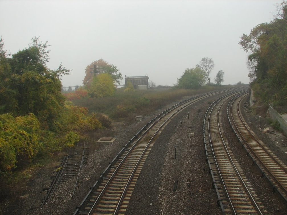 Spuyten Duyvil in dense fog. Photo taken by Brian Weinberg, 11/6/2005.