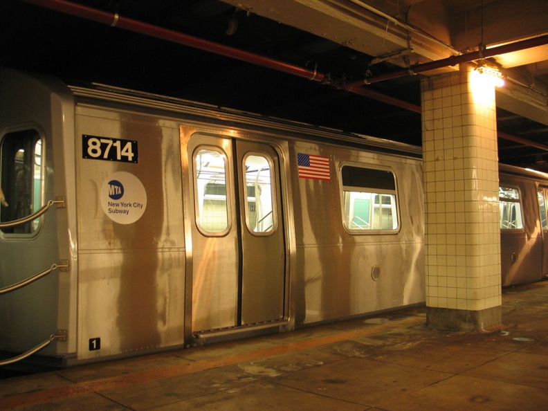 R-160B 8714 @ Hoyt-Schermerhorn (at the abandoned / disused Queens-bound platform). Car was on display for the public evaluation of FIND (Flexible Information and Notice Display). Photo taken by Brian Weinberg, 11/29/2005. IMG_4613.jpg
