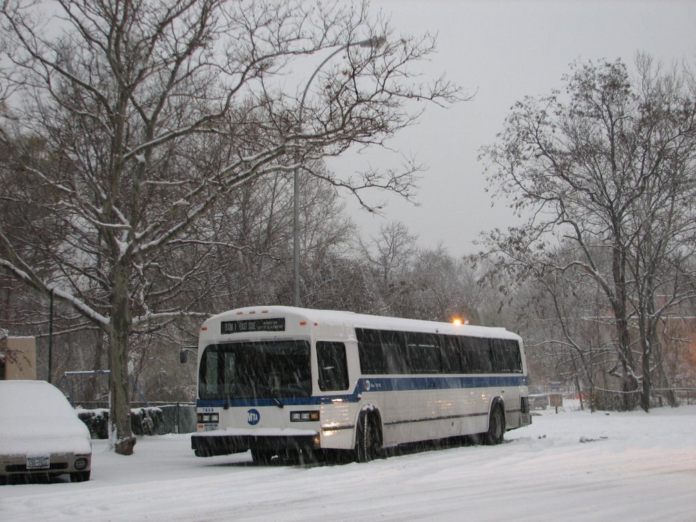 MTA Bus MCI Classic 7888 @ Riverdale (Bronx), NY (BxM1). Photo taken by Brian Weinberg, 12/9/2005.