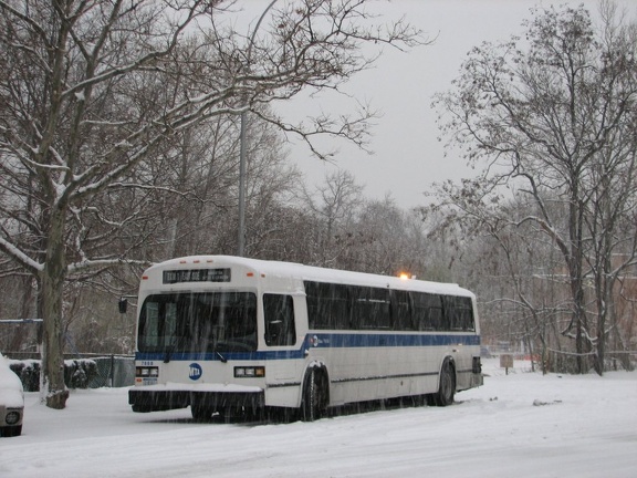 MTA Bus MCI Classic 7888 @ Riverdale (Bronx), NY (BxM1). Photo taken by Brian Weinberg, 12/9/2005.
