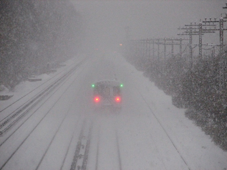 MNCR M-7a @ Riverdale (Hudson Line). Photo taken by Brian Weinberg, 12/9/2005.