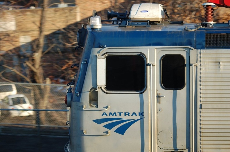 Amtrak AEM-7AC 912 @ Elizabeth, NJ. Photo taken by Brian Weinberg, 12/18/2005.