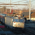 Amtrak AEM-7AC 925 @ Elizabeth, NJ. Photo taken by Brian Weinberg, 12/18/2005.