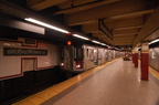 R-142A 7631 @ Brooklyn Bridge (6) - front of the northbound platform (looking south). Photo taken by Brian Weinberg, 6/28/2006.