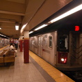 R-142 1201 @ Brooklyn Bridge (5) - front of the northbound platform (looking south). Photo taken by Brian Weinberg, 6/28/2006.