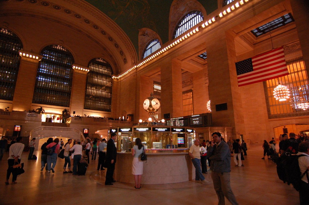 Grand Central Terminal - Main Concourse and Information Booth. Photo taken by Brian Weinberg, 6/28/2006.