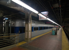 Metro-North Commuter Railroad (MNCR) 1 @ Grand Central Terminal (Track 35). Photo taken by Brian Weinberg, 7/11/2006.