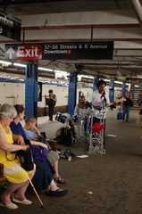 Musicians @ 59 St - Columbus Circle (A/B/C/D). Photo taken by Brian Weinberg, 8/4/2006.