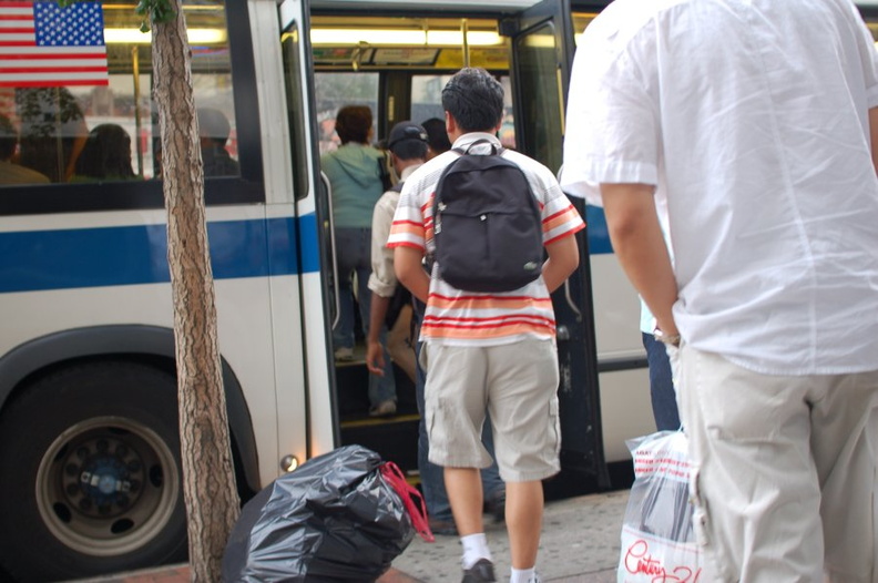 Bad people boarding through the rear door @ 231 St and Broadway. Photo taken by Brian Weinberg, 8/25/2006. DSC_7090_900.jpg