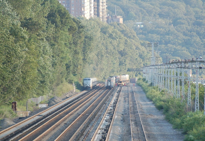 Metro-North Commuter Railroad (MNCR) P32AC-DM 213 @ Riverdale (Hudson Line). Photo taken by Brian Weinberg, 9/4/2006. DSC_7561a.jpg