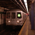 R-46 6220 @ 21 St - Van Alst (G) on the Brooklyn-bound track. Photo taken by Brian Weinberg, 10/18/2006.