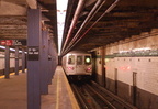 R-46 6248 @ 21 St - Van Alst (G) on the Brooklyn-bound track. Photo taken by Brian Weinberg, 10/18/2006.